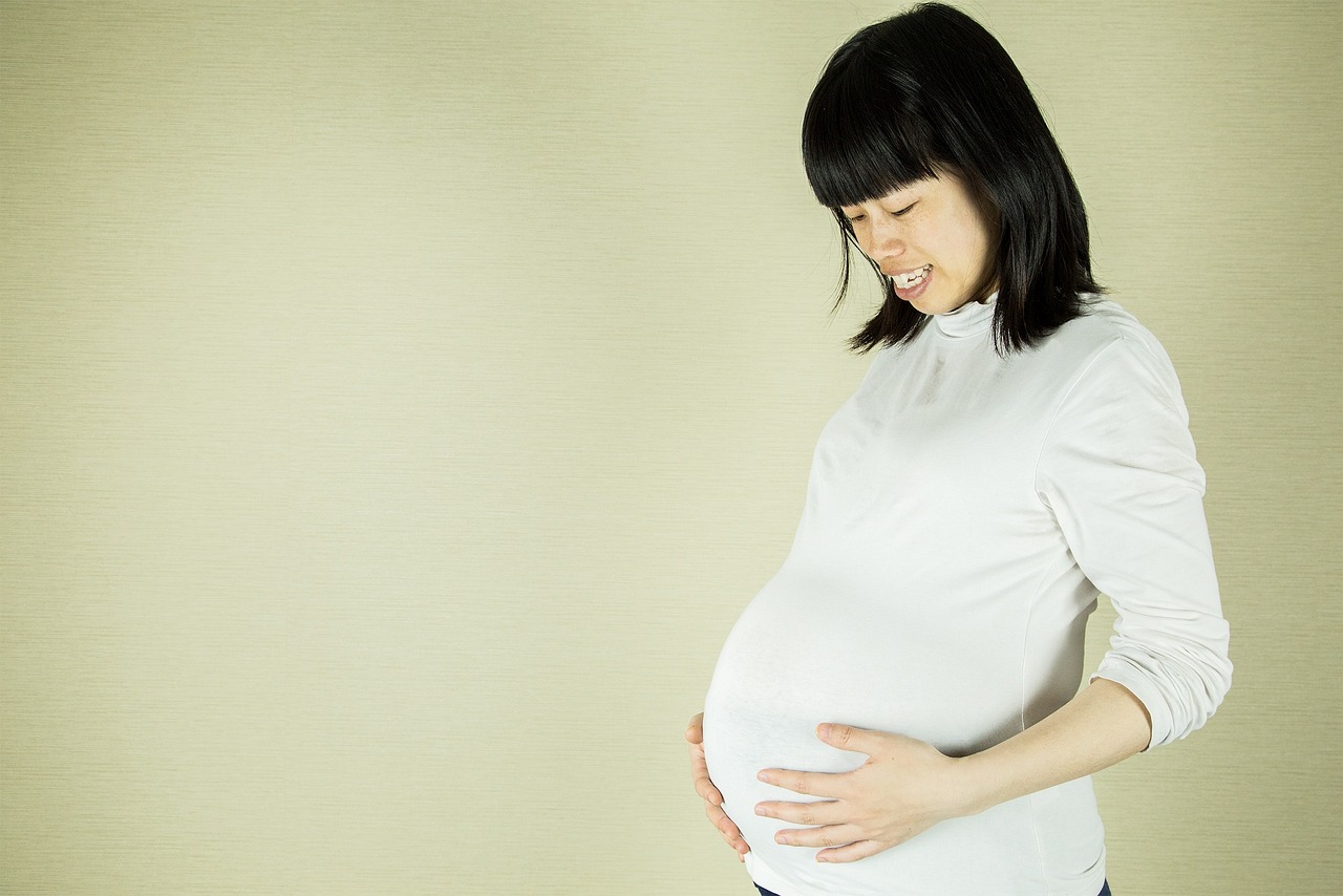 影视剧中的女子怀孕，探索与解读